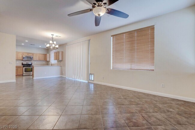 Building Photo - 1948 W Hammer Ln