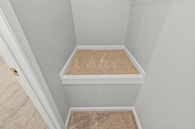 Building Photo - 2447 Brady Commons Dr