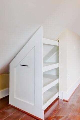 Building Photo - 65 Vanderhorst St