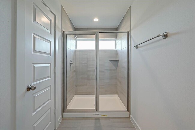 Building Photo - 3510 Contempo Dr