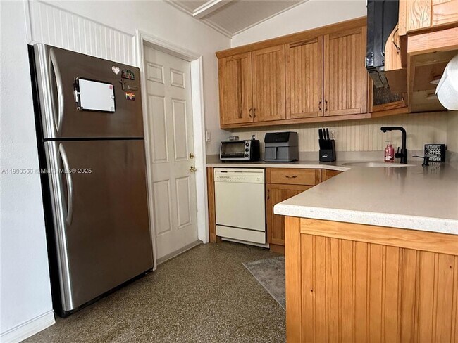 Building Photo - 2524 Key Largo Ln