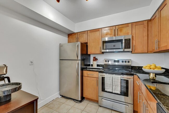 Building Photo - 3401 38th St NW