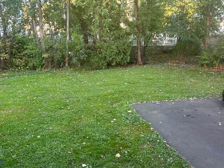 Building Photo - 30 Goldsmith St