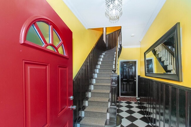 Primary Photo - 126 Highpoint Ave