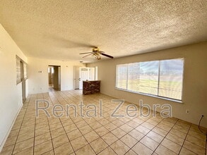 Building Photo - 2400 Gurr Rd