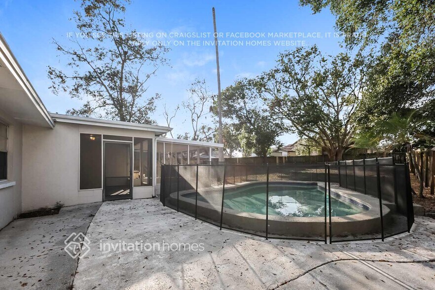 Building Photo - 904 Tarawood Ln