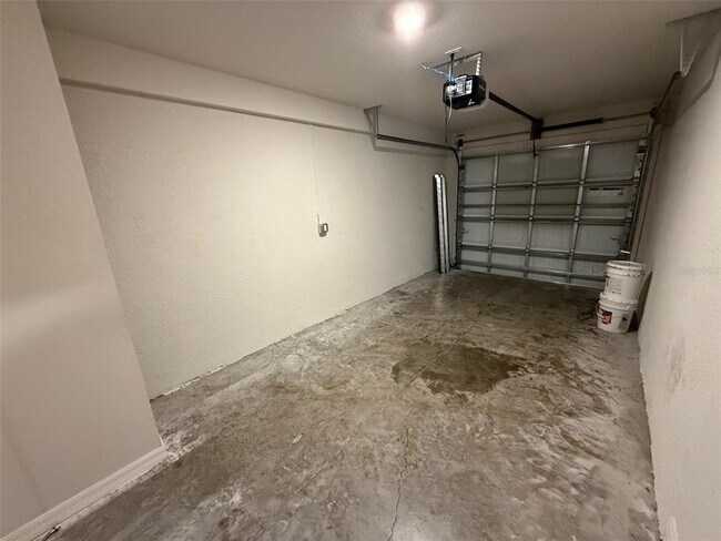 Building Photo - 26528 Oran Way