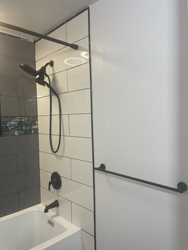 Building Photo - 3115 Marshall Dr