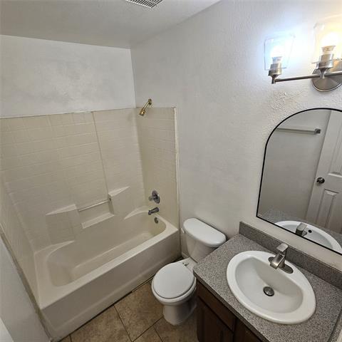 Building Photo - 1810 Wiseman Ave