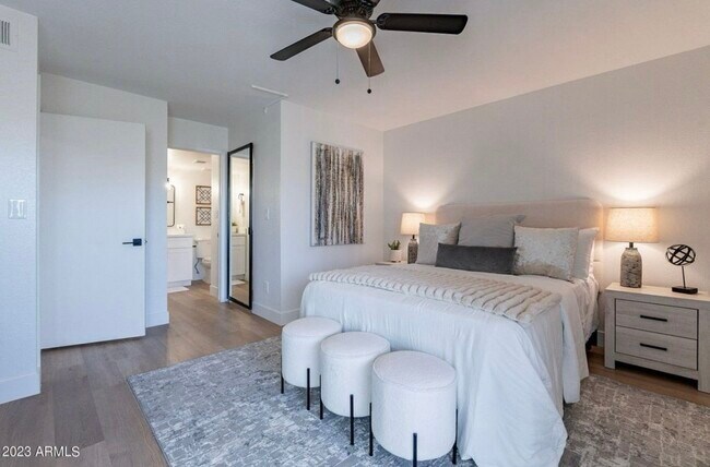 Building Photo - 4608 W Maryland Ave