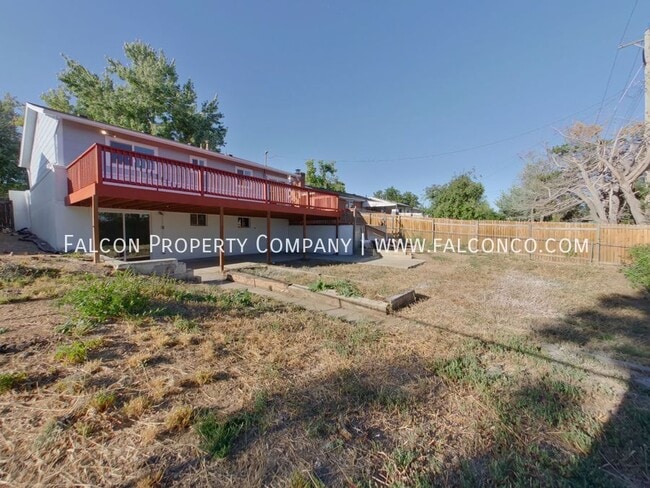 Building Photo - 475 Loomis Ave