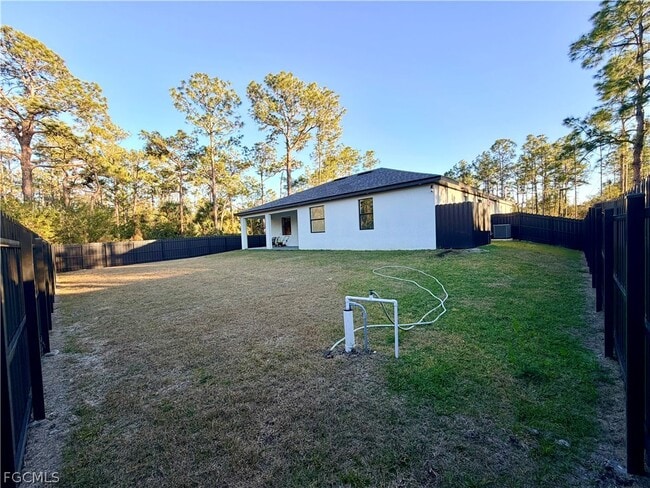 Building Photo - 312 Rosanna Ave