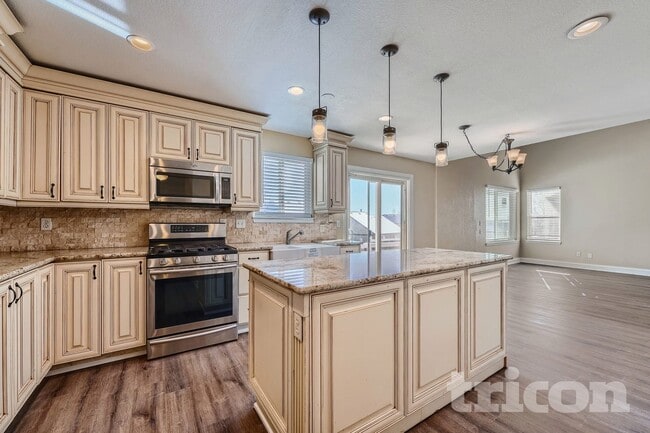 Building Photo - 19714 E Harvard Dr