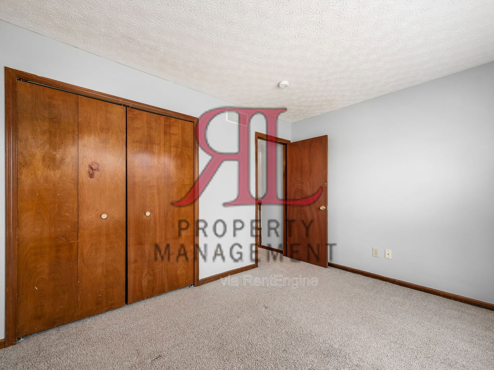 Building Photo - 9326 Tahoma St