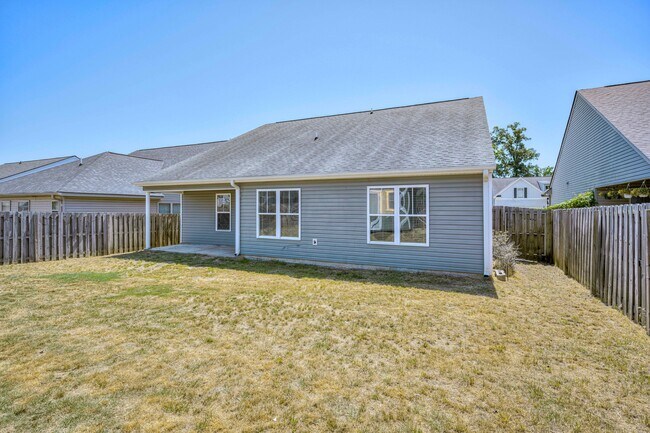 Building Photo - 635 Shipley Ave