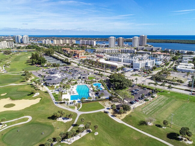 Building Photo - 200 Intracoastal Pl