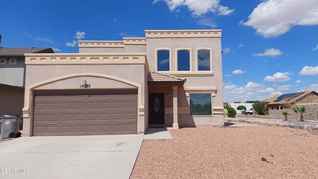 Primary Photo - 14235 Russ Leach Ave