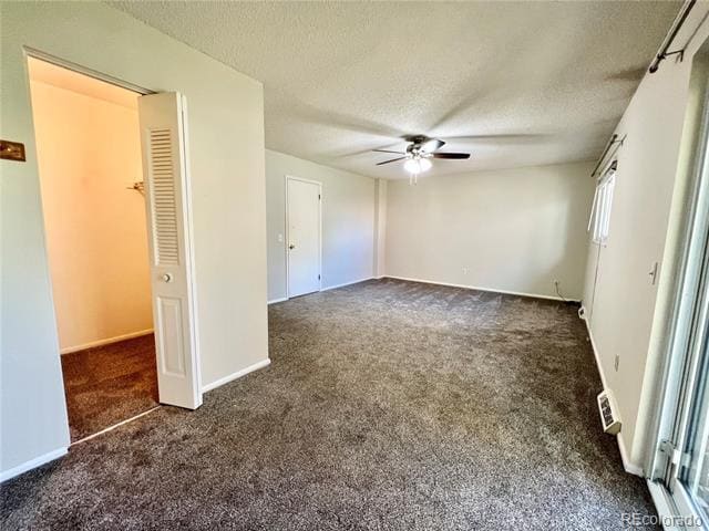 Building Photo - 387 Upham St