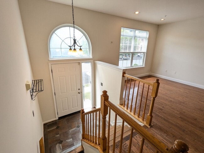 Building Photo - Renovated Townhouse in Frederick ready for...