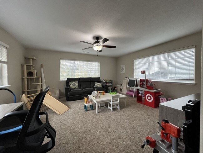 Building Photo - Elegant 5BR + Bonus Room Home with Bay Windows, Entertainment Room & Oversized Primary Retreat