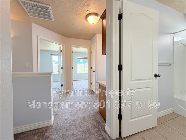 Building Photo - 1688 W 3180 N