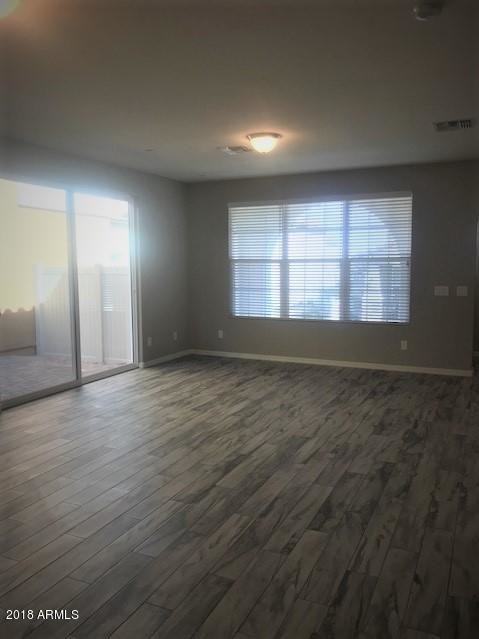 Building Photo - 12319 W Essig Way
