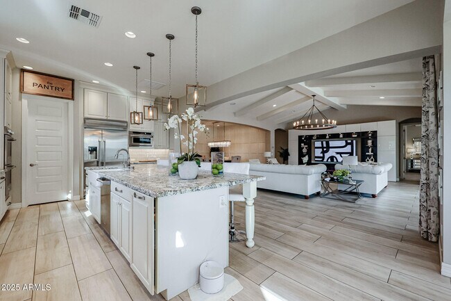 Building Photo - 2351 E Cherrywood Pl