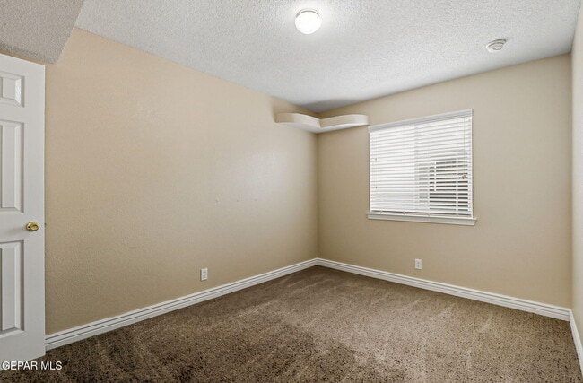 Building Photo - 14328 Patriot Point Dr