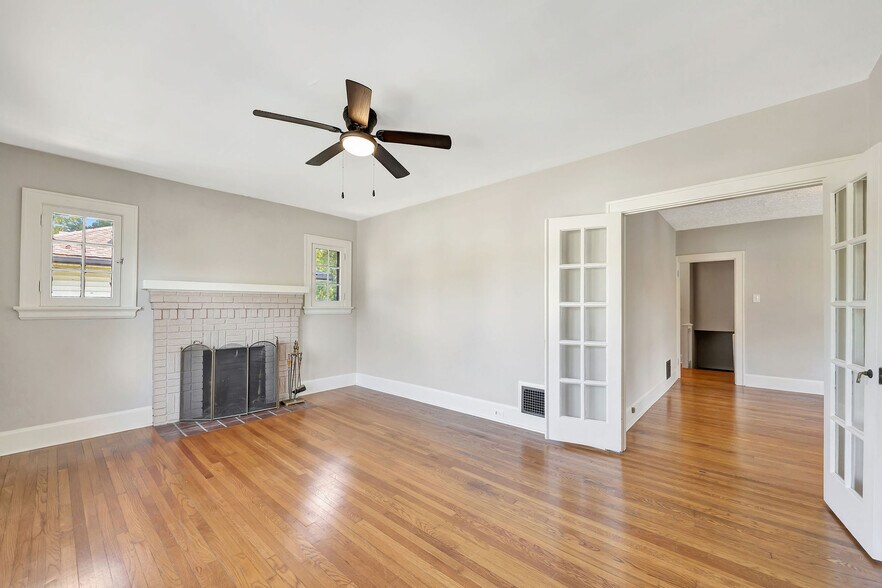 Building Photo - 6601 Iris Ave