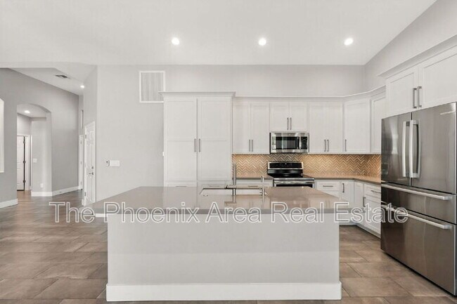 Building Photo - 25818 S Hollygreen Dr