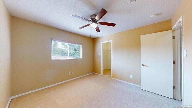 Building Photo - 117 Foxglove Pass