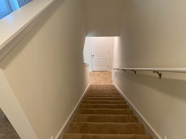 Building Photo - 1602 Primo Ct