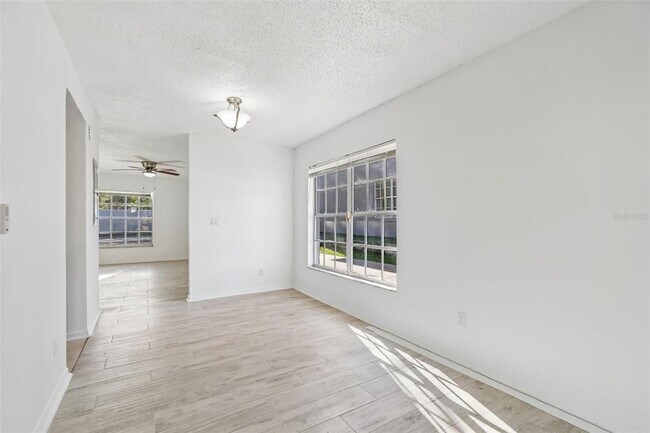 Building Photo - 5182 Sunridge Palms Dr