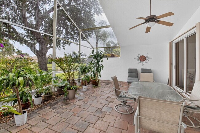 Building Photo - 5256 Glenville Dr
