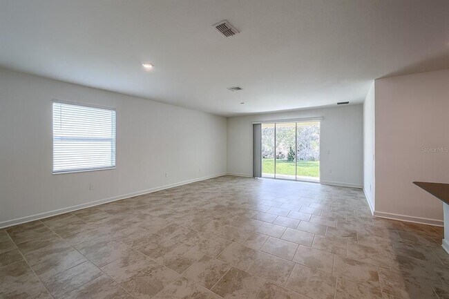 Building Photo - 3014 Camden Wy