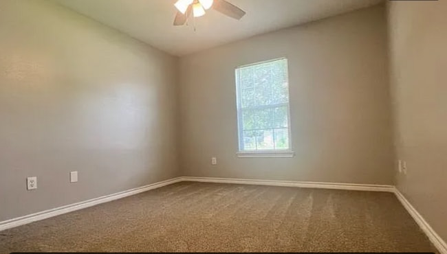 Building Photo - 112 Highland Dr