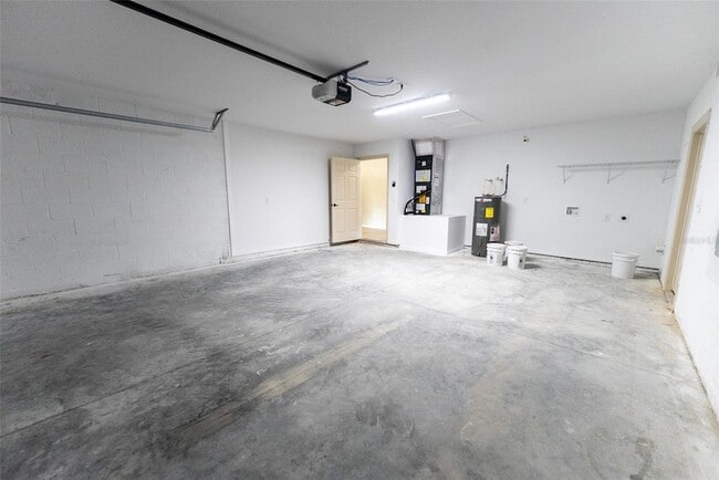 Building Photo - 2365 SW 168th Loop