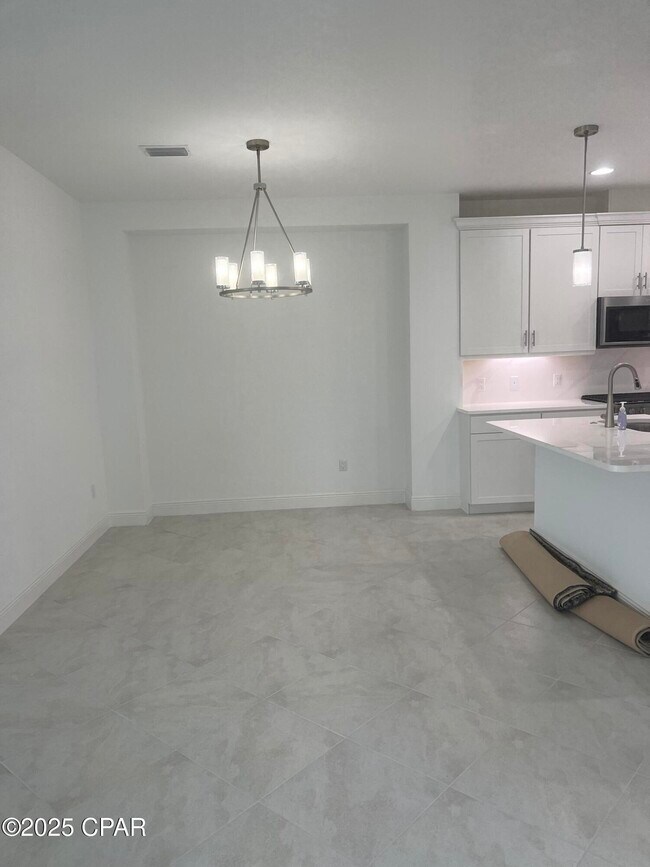 Building Photo - 8572 Margaritaville Blvd