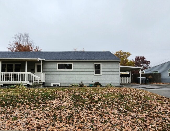 Building Photo - 224go