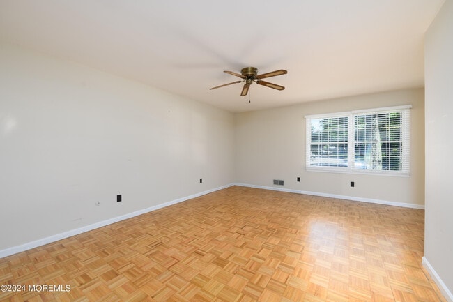 Building Photo - 2229 Fromkin Dr