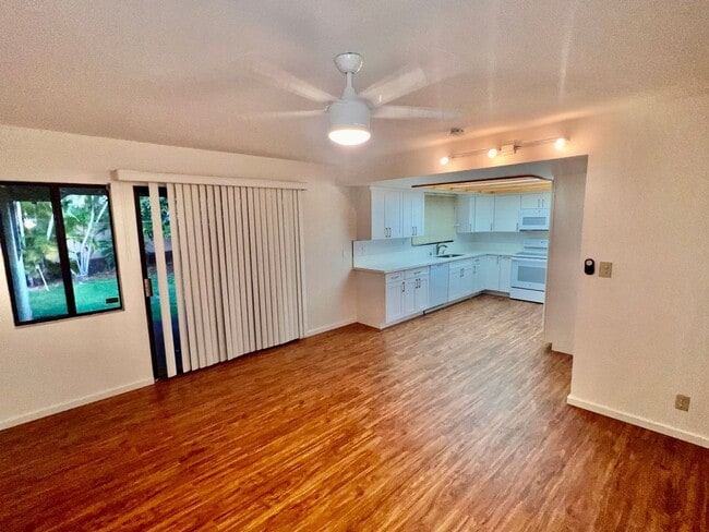 Building Photo - Royal Summit–4BD/3BA/Garage – Aiea