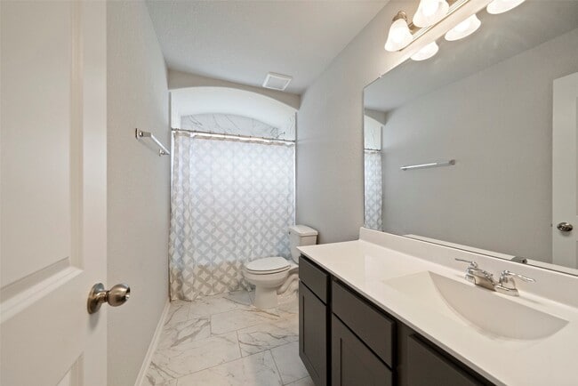 Building Photo - 2277 Forest Chestnut Dr