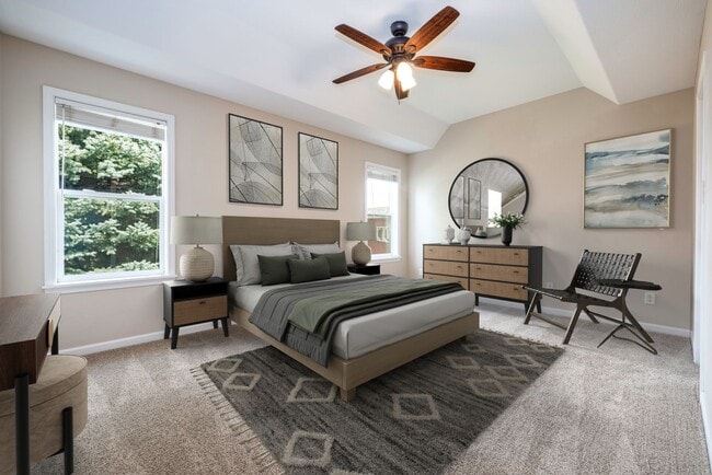 Building Photo - Charming 4 Bedroom 2.5 Bath Home