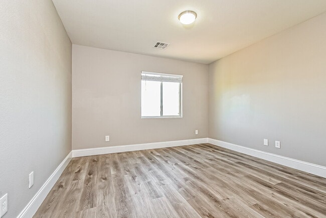 Building Photo - 8656 Treasure Trove St