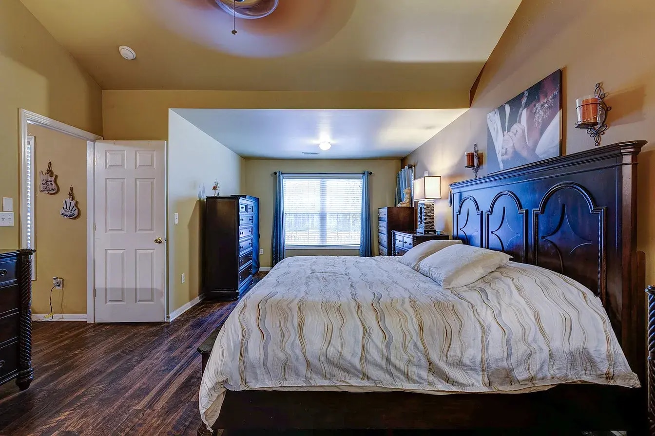 Building Photo - 1416 Water Edge Dr