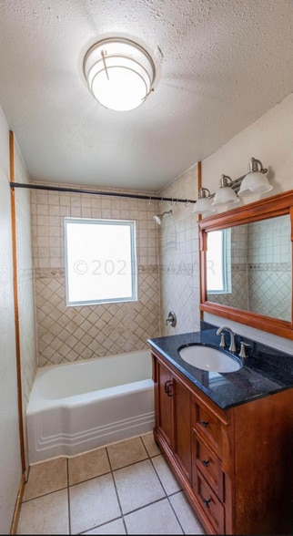 Building Photo - 1458 10th St N