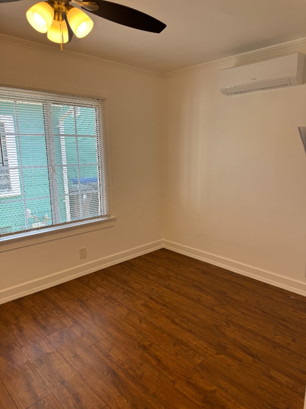 Building Photo - 4543 1/2 Alumni Ave