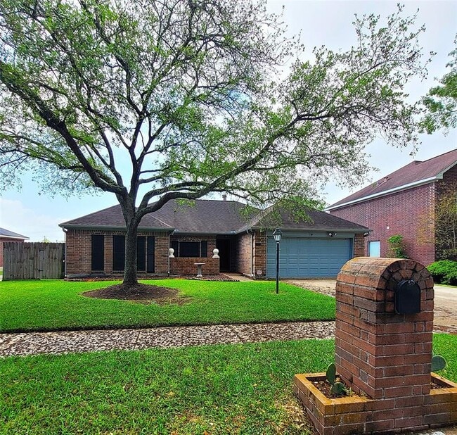 Primary Photo - 1904 Timber Creek Dr