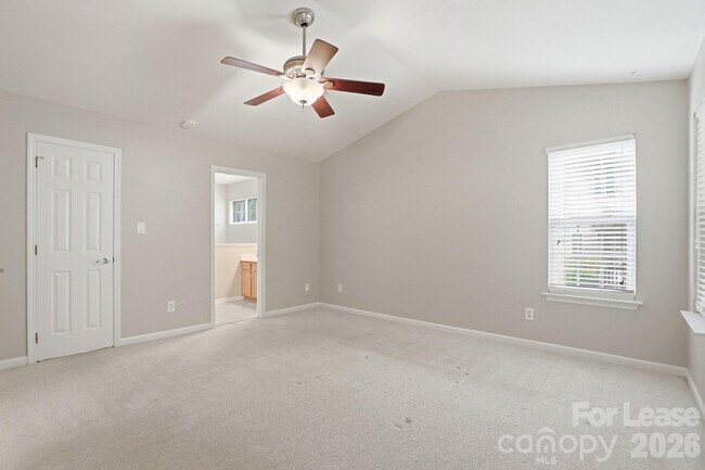 Building Photo - 2830 Black Walnut Ln