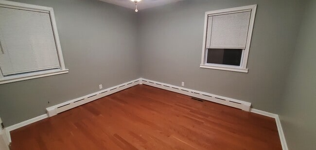 Building Photo - 425 97th Ave NW